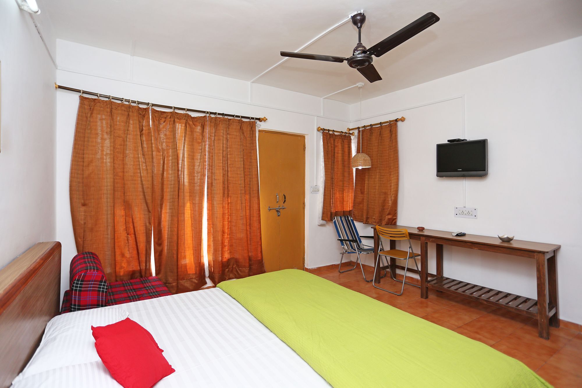 Oyo Home 10312 Spacious Studio Bhowali ナイニタール エクステリア 写真